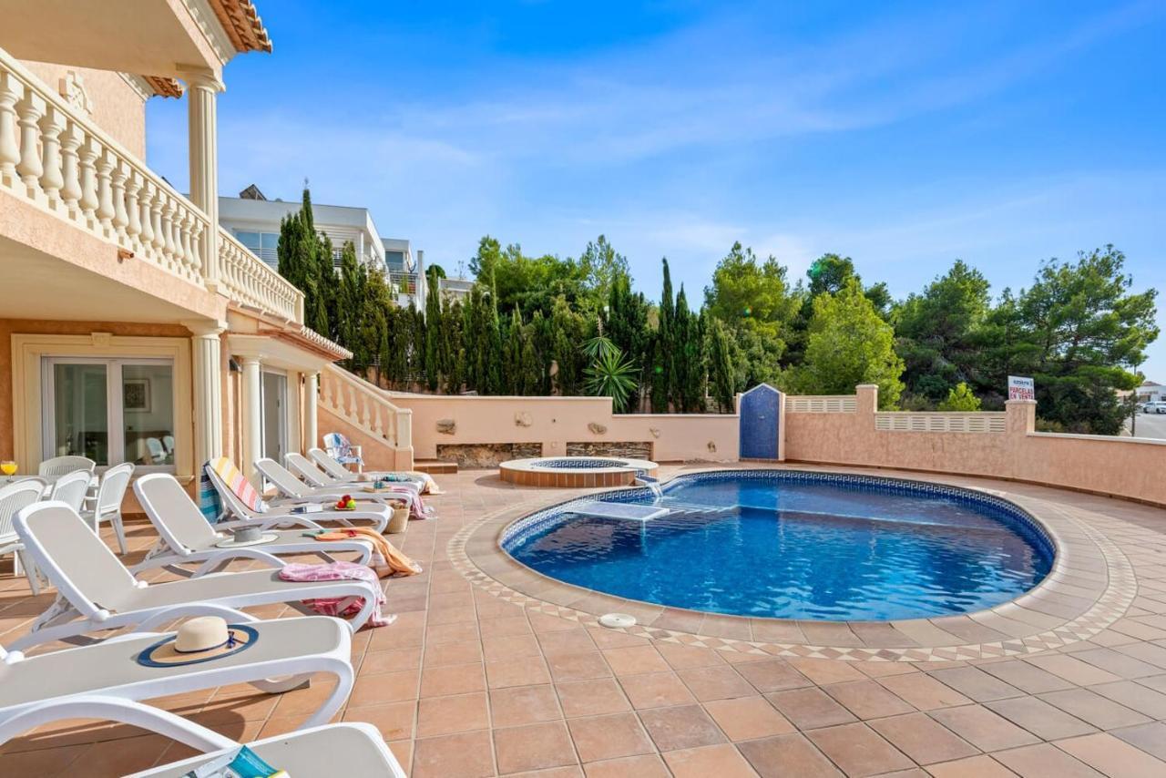 Villa Esperanza - Plusholiddays كاليبي المظهر الخارجي الصورة