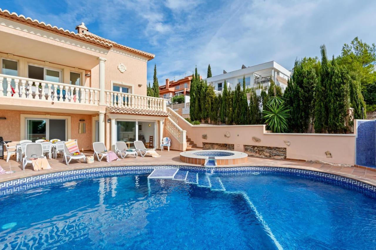 Villa Esperanza - Plusholiddays كاليبي المظهر الخارجي الصورة